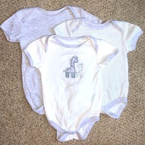 3 piece bodysuit Rene Rofe Baby